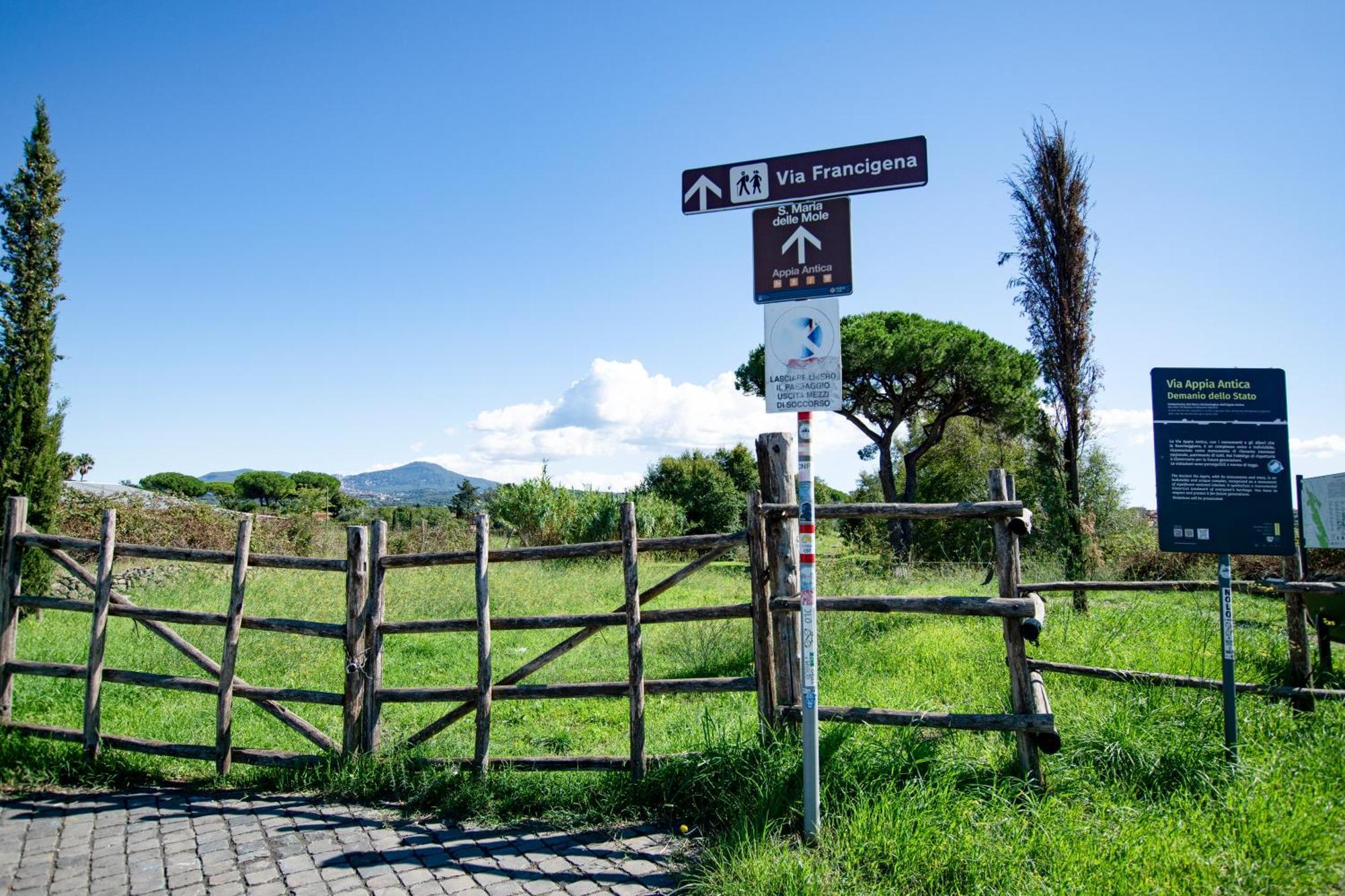 Апартаменты Attico Appia Antica Ciampino Aeroporto Santa Maria delle Mole Экстерьер фото